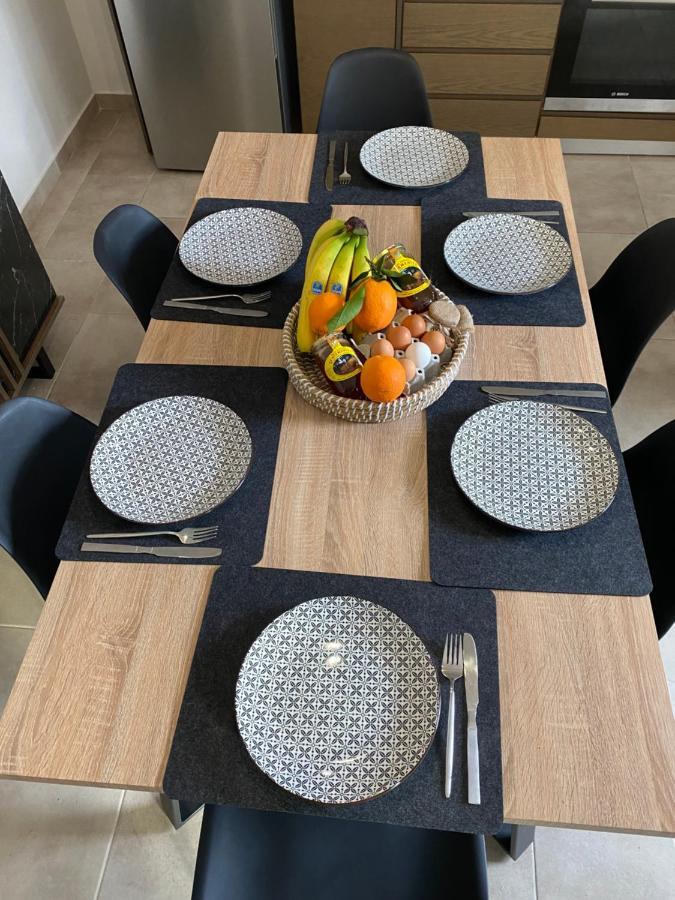 Olive Hill Apartment Karpofora Bagian luar foto